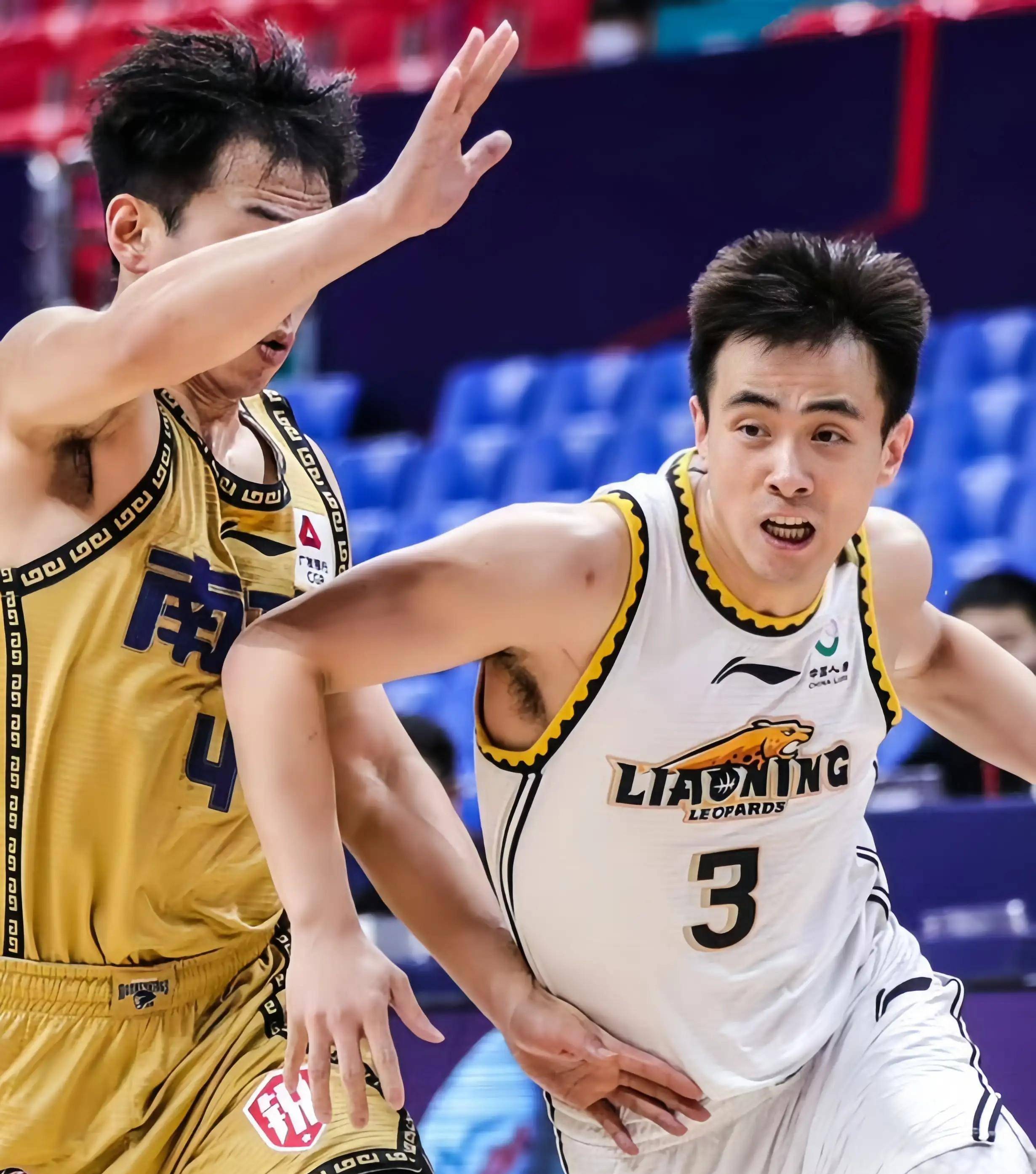 关于关键时刻足总杯焦点战；辽宁本钢战术微调；态度坚定；球队文化再被提及的信息-开云APP下载